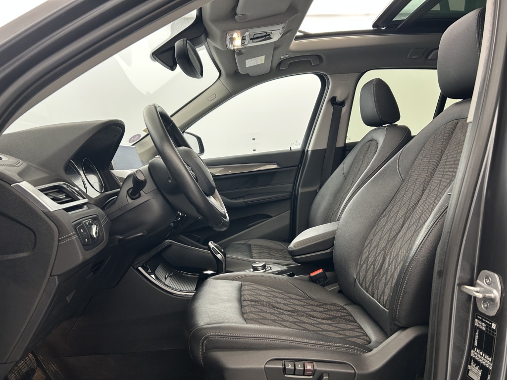 BMW X1 xLine sDrive 18i 136 ch DKG7 - ref: 6-2971x263456 - Photo 9