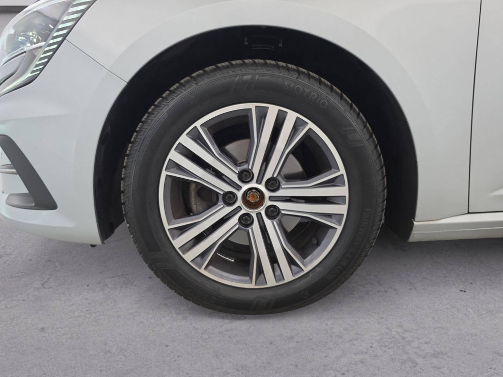 RENAULT Megane Evolution TCe 140 - ref: 6-2971x264839 - Photo 17