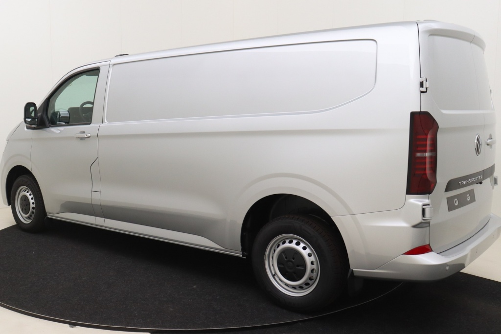 VOLKSWAGEN Transporter T7 LWB 3,1t 2.0 TDI DSG 170 hp - ref: 7-27124 - Photo 10