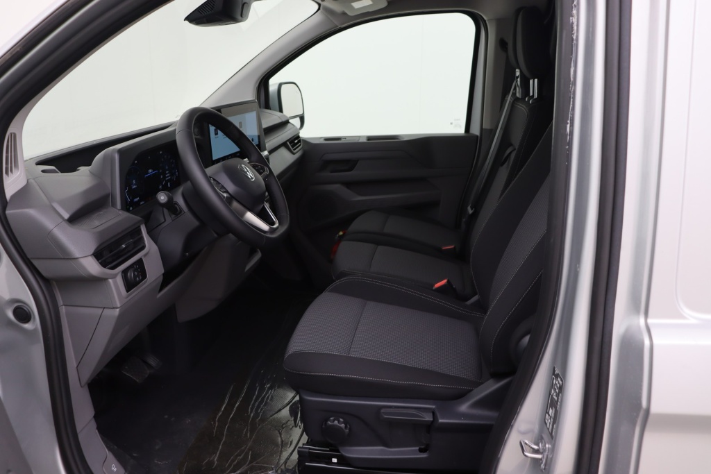VOLKSWAGEN Transporter T7 LWB 3,3t 4Motion 2.0 TDI DSG 170 hp - ref: 7-27148 - Photo 13