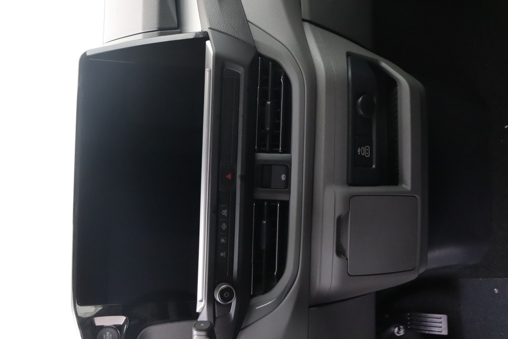 VOLKSWAGEN Transporter T7 Double cabine 3500 mm 2,0 TDI 170 hp 4MOTION Aut. - ref: 7-37776 - Photo 12