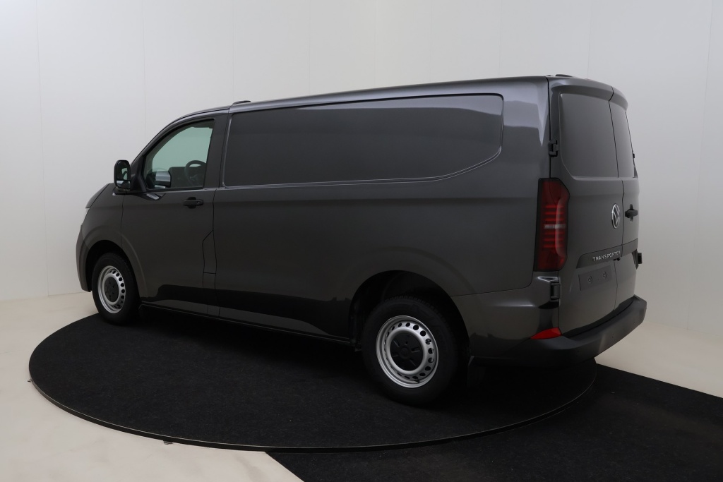 VOLKSWAGEN Transporter T7 Fourgon 3100 mm 2,0 TDI 150 hp Aut. - ref: 7-37811 - Photo 8