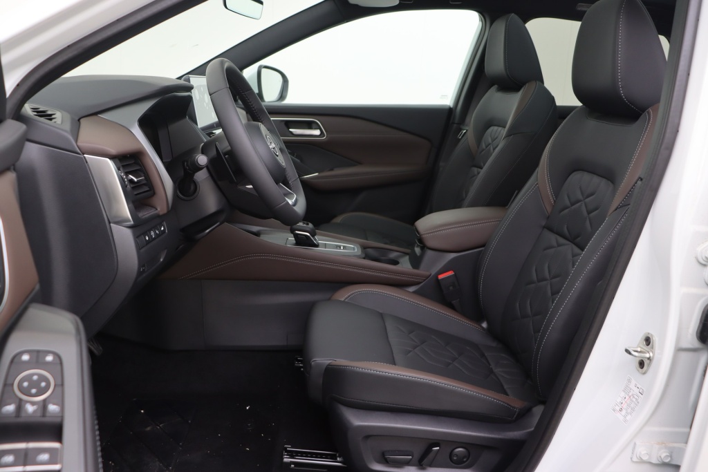 NISSAN Qashqai Tekna 1,3 158 hp CVT 2WD - ref: 7-45982 - Photo 13