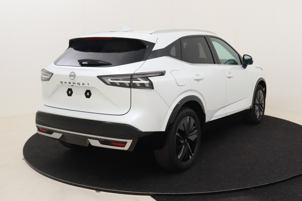 NISSAN Qashqai Tekna 1,3 158 hp CVT 2WD - ref: 7-45982 - Photo 6