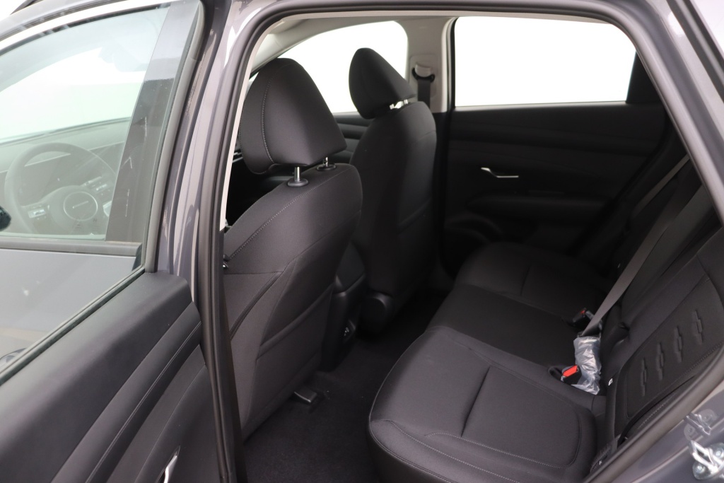 HYUNDAI Tucson Feel + Winter pack 1,6 T-Gdi 252 hp A6 PHEV 2WD - ref: 7-46254 - Photo 12