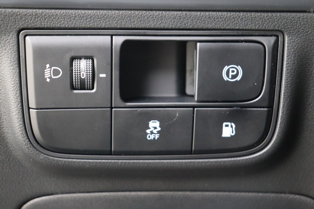 HYUNDAI Tucson Feel + Winter pack 1,6 T-Gdi 252 hp A6 PHEV 2WD - ref: 7-46254 - Photo 17