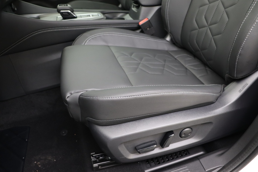 NISSAN Qashqai Tekna 1.3 158 hp CVT 2WD - ref: 7-48712 - Photo 14