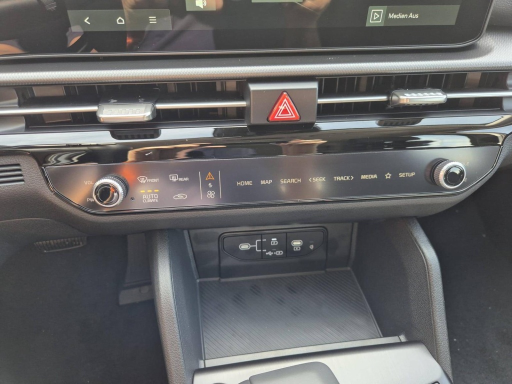 KIA Sportage Vision 1.6 Gasoline 150hp - ref: 7-49685 - Photo 14