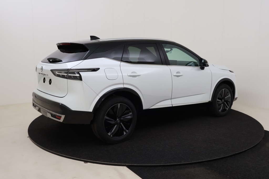 NISSAN Qashqai Tekna Plus 2Tone 1.3 158 hp CVT 2WD - ref: 7-49953 - Photo 5