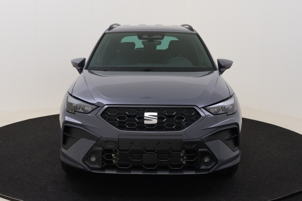 SEAT Arona Play Plus 1,0 TSI 115 hp DSG7 - ref: 7-52448 - Photo 2