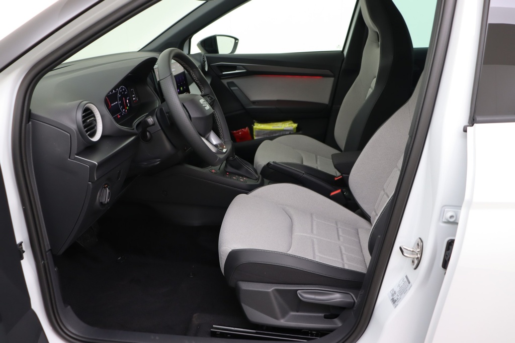 SEAT Arona FR Edition 1,0 TSI 115 hp DSG7 - ref: 7-52468 - Photo 13