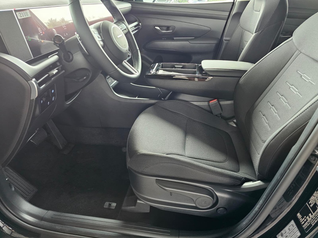 HYUNDAI Tucson E-Motion 1.6 T-GDi HEV 2WD - ref: 7-52649 - Photo 7
