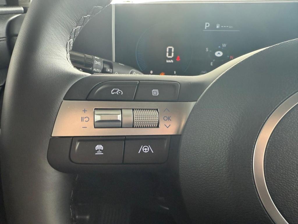 HYUNDAI Tucson E-Motion 1.6L T-GDI 48V (Mild Hybrid) 2WD - ref: 7-52752 - Photo 17