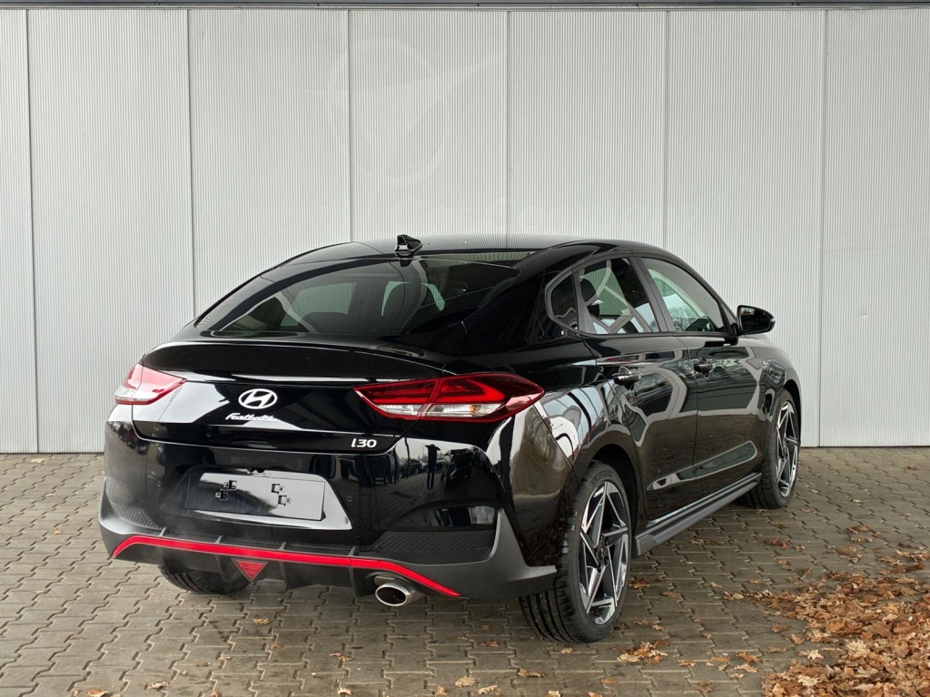 HYUNDAI i30 N-Line 1.5 T-GDI mild hybrid (mHEV) - ref: 7-53168 - Photo 3
