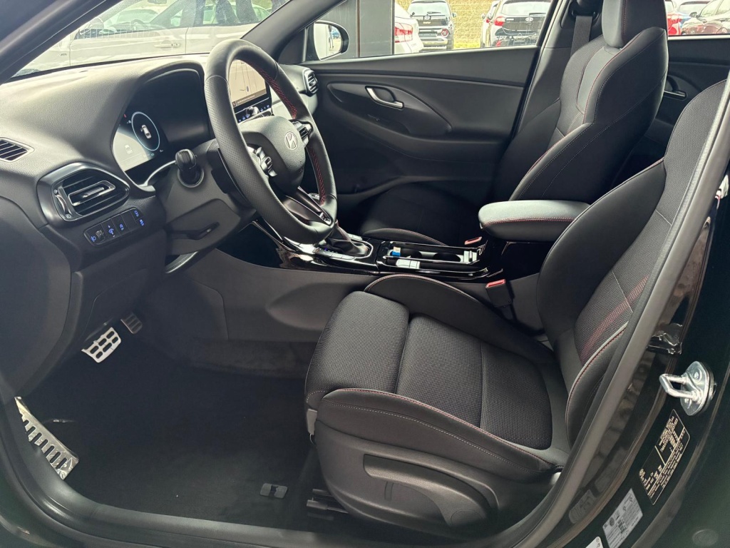 HYUNDAI i30 N-Line 1.5 T-GDI mild hybrid (mHEV) - ref: 7-53168 - Photo 5