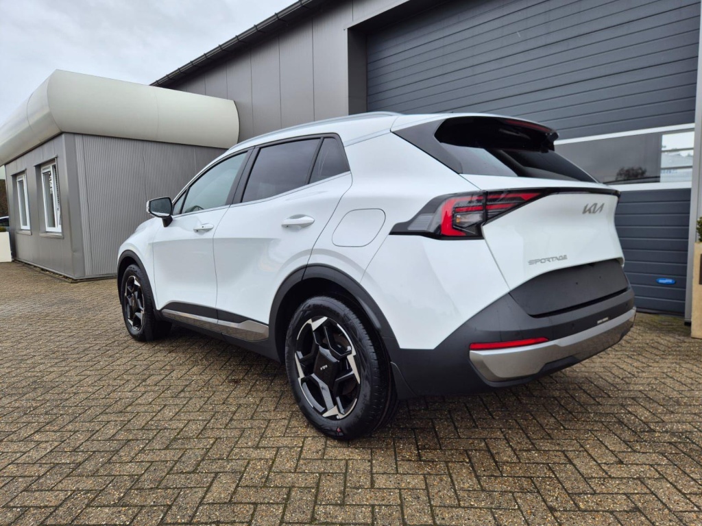 KIA Sportage 1.6 Gasoline 150hp - ref: 7-53572 - Photo 3