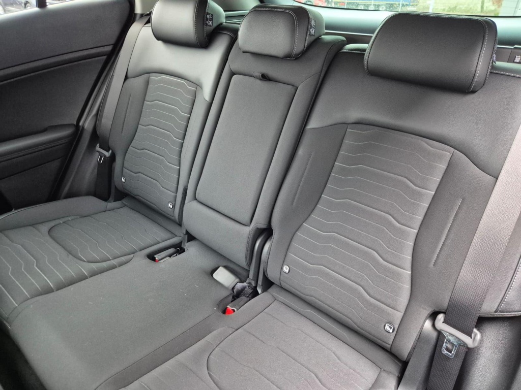 KIA Sportage 1.6 Gasoline 150hp - ref: 7-53573 - Photo 12