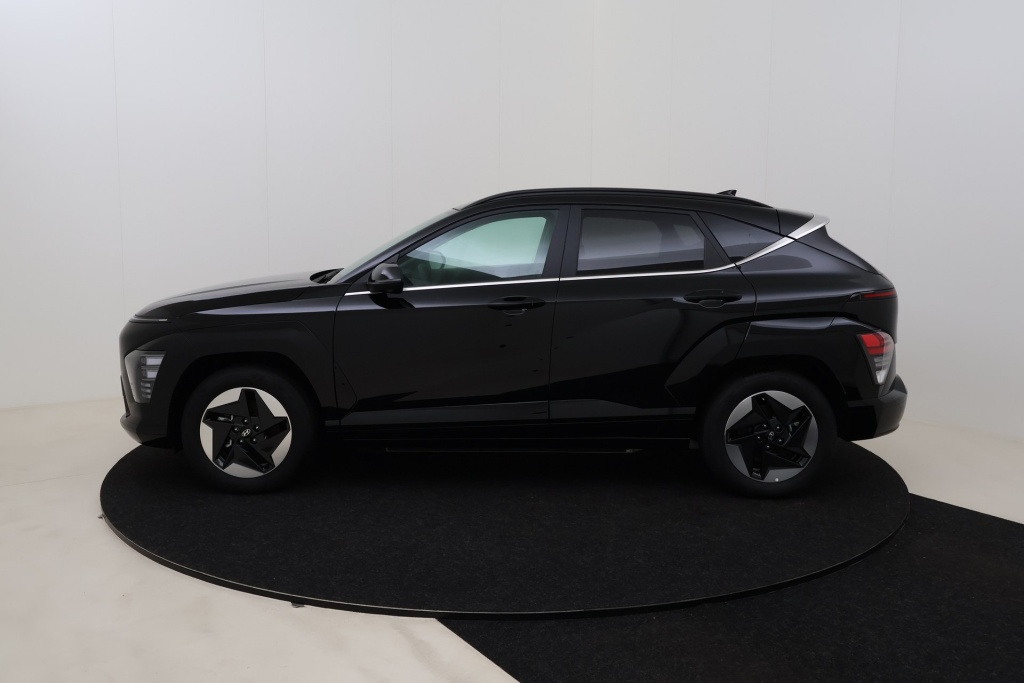 HYUNDAI Kona Shine 17