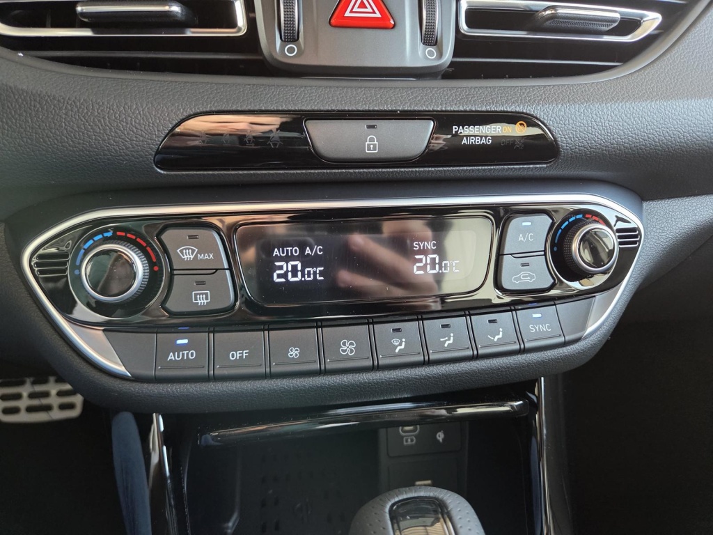 HYUNDAI i30 N-Line 1.5L T-GDI Mild Hybrid (mHEV) DCT - ref: 7-54934 - Photo 14