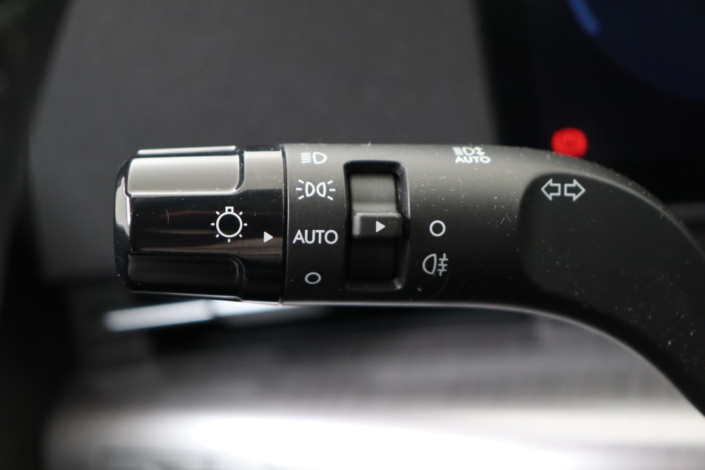 HYUNDAI Kona Feel 48kWh 152 hp - ref: 7-55061 - Photo 18