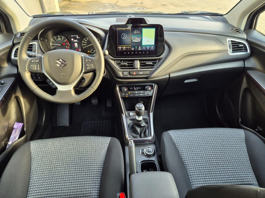 SUZUKI S-Cross Comfort+ 1.4 Gasoline 110hp 4x4 - ref: 7-55178 - Photo 10