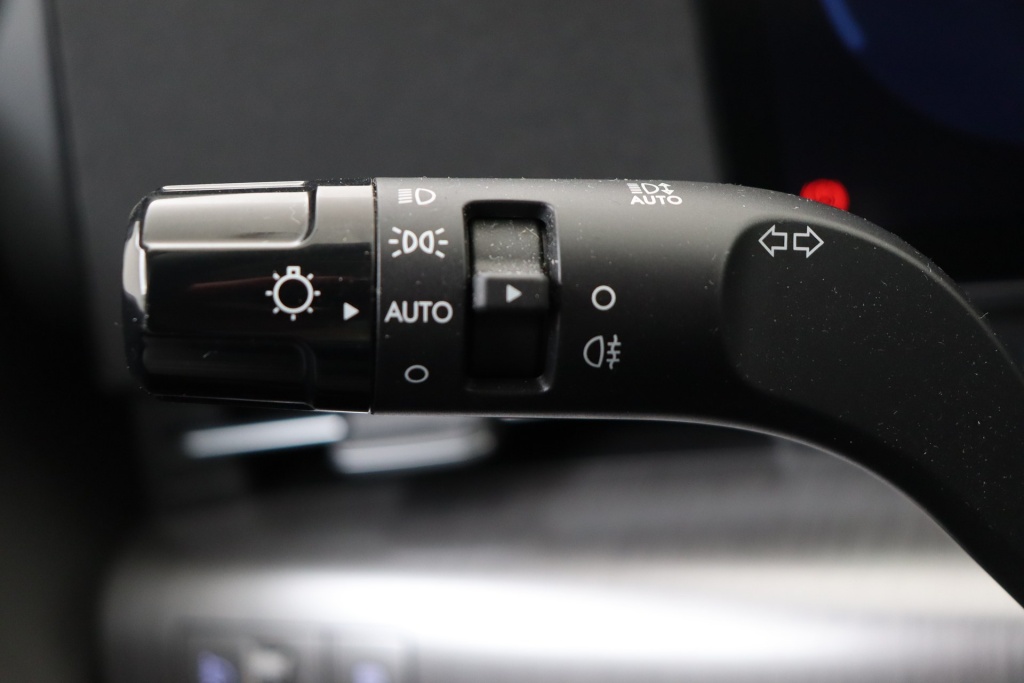 HYUNDAI Kona Shine 65kWh 214 hp - ref: 7-55410 - Photo 18