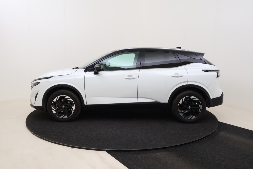 NISSAN Qashqai N-Connecta Winter Comfort + PANO + 2 Tone 1.3 DIG-T MHEV 158 hp Xtronic 2WD - ref: 7-56059 - Photo 9