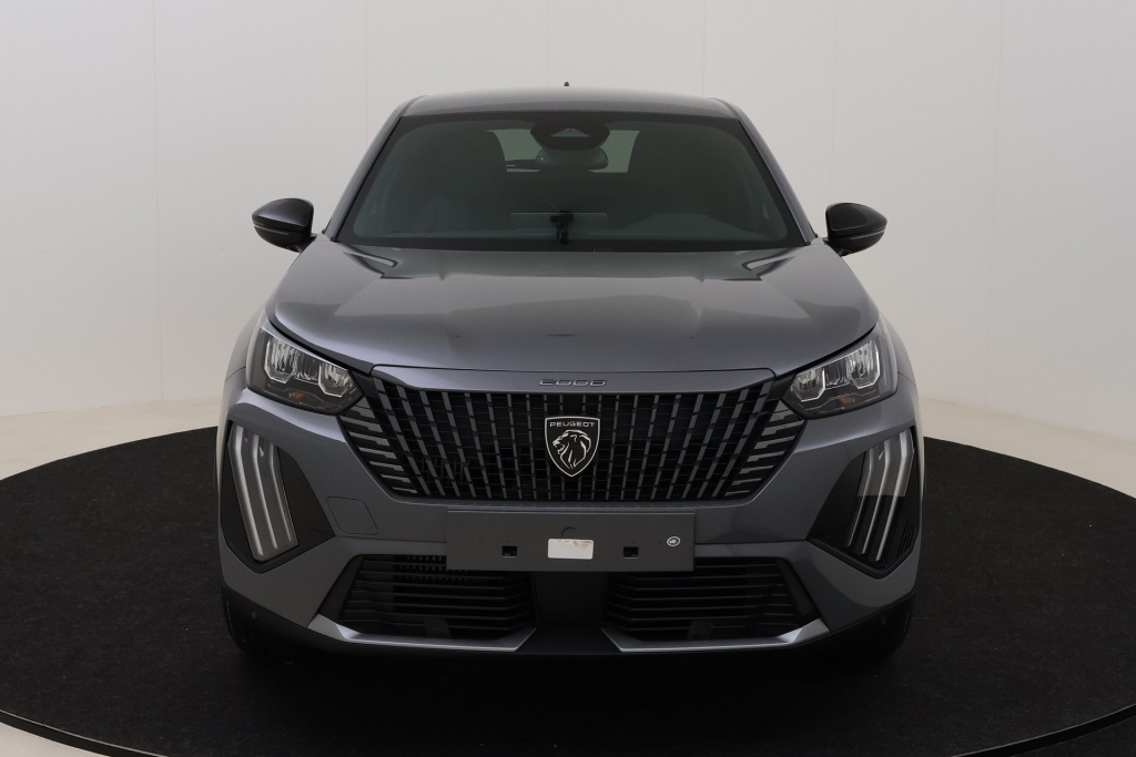 PEUGEOT 2008 Allure  1.2 Turbo 100 hp Man. 6    - ref: 7-56311 - Photo 2