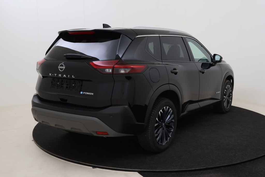 NISSAN X-Trail N-Connecta 5pl Pano HUD AFA 19