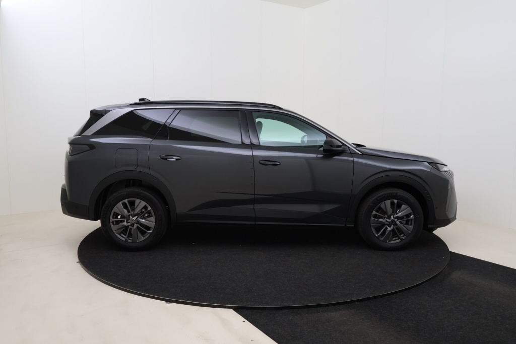 PEUGEOT 5008 Allure Hybrid 145 e-DCS6 - ref: 7-56725 - Photo 4