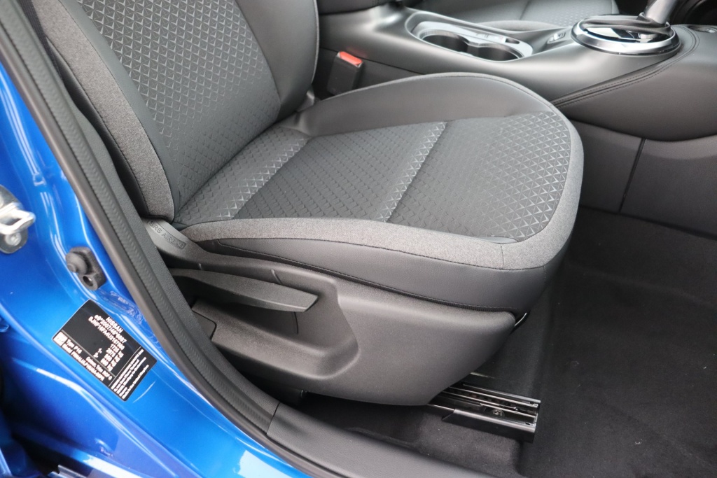 NISSAN Juke N-Connecta 1.6 Hybrid 143 hp AT 2WD - ref: 7-56969 - Photo 15