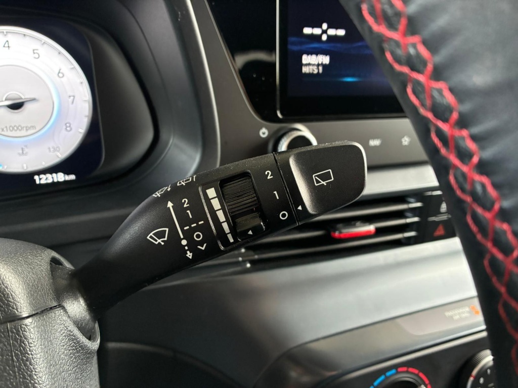 HYUNDAI i20 N-Line 1.2 MPI N-Line - ref: 7-57859 - Photo 18