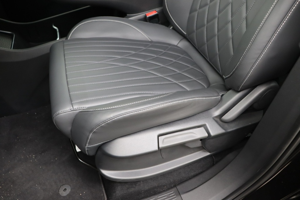 MAXUS MIFA9 Elite 7 Seater 90 AT FWD - ref: 7-57907 - Photo 14