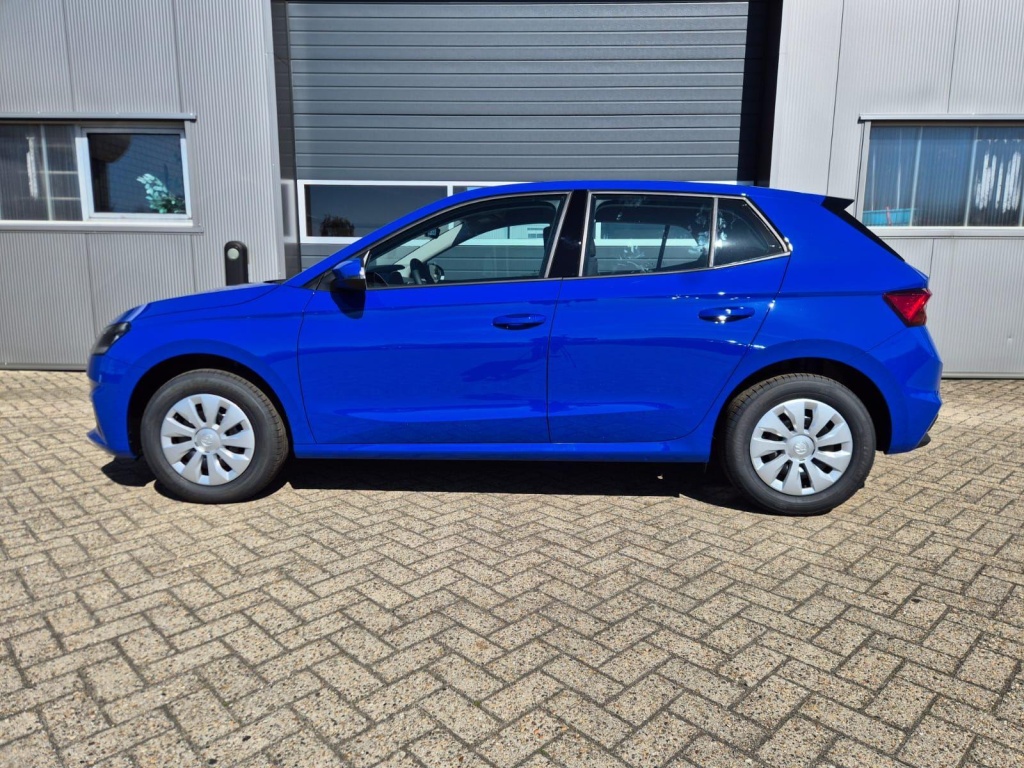 SKODA Fabia 1.0 Gasoline 95hp - ref: 7-58788 - Photo 2
