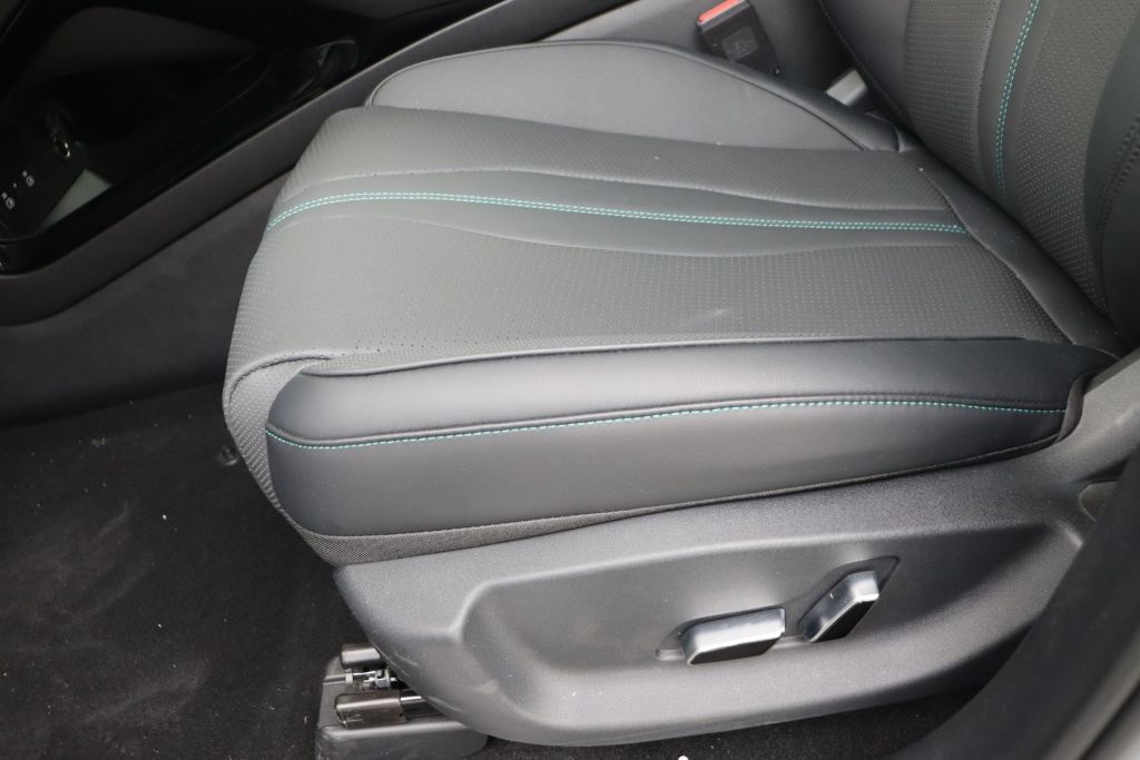 BYD Seal U Comfort 71,8 kWh 217 hp - ref: 7-58839 - Photo 14