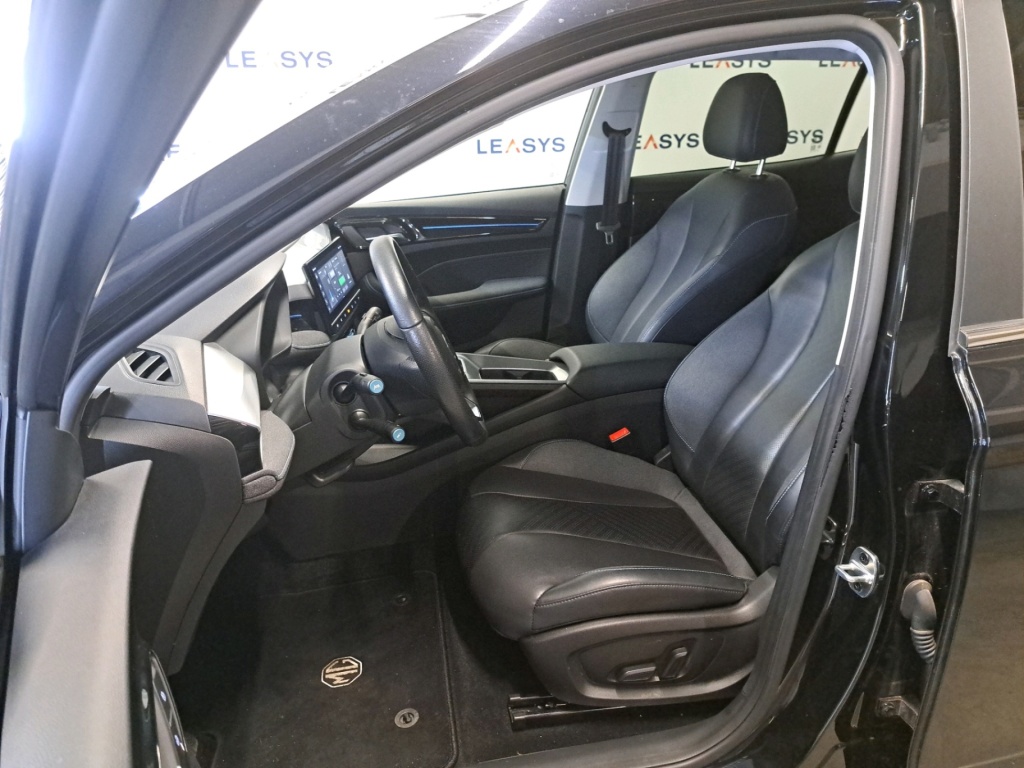 MG MG5 Luxury 61 kWh 156 hp - ref: 7-59138 - Photo 3