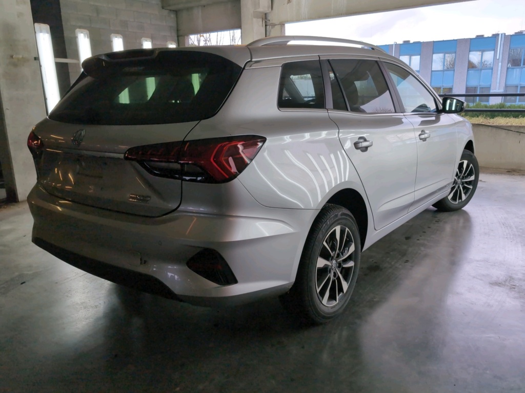 MG MG5 Comfort 61 kWh 156 hp - ref: 7-59144 - Photo 4