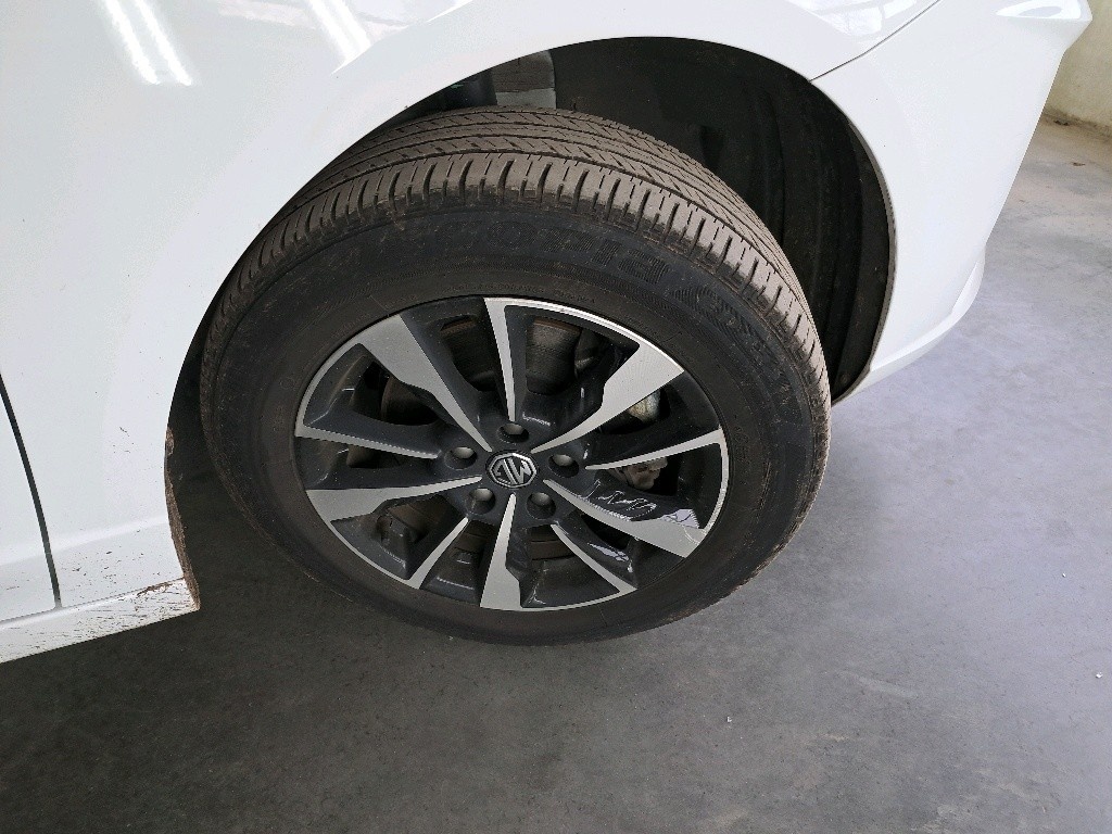 MG MG5 Comfort 61 kWh 156 hp - ref: 7-59172 - Photo 10