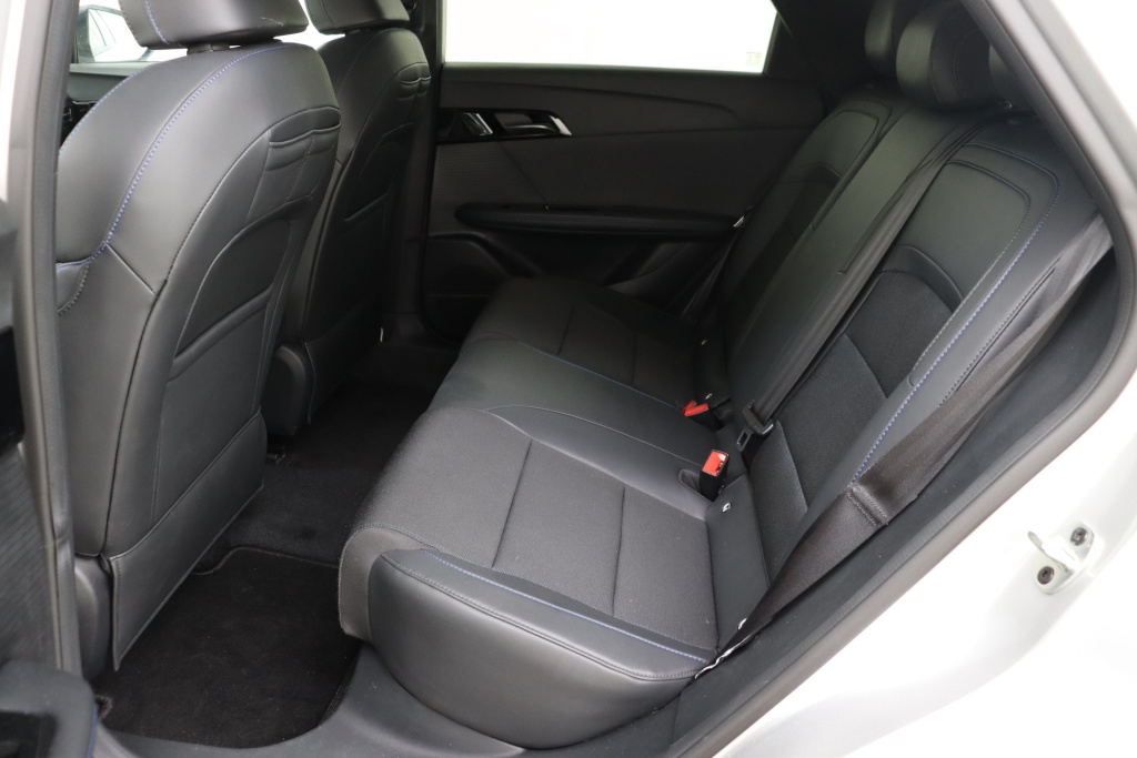 MG MG4 Luxury 64 kWh 204 hp - ref: 7-59450 - Photo 16