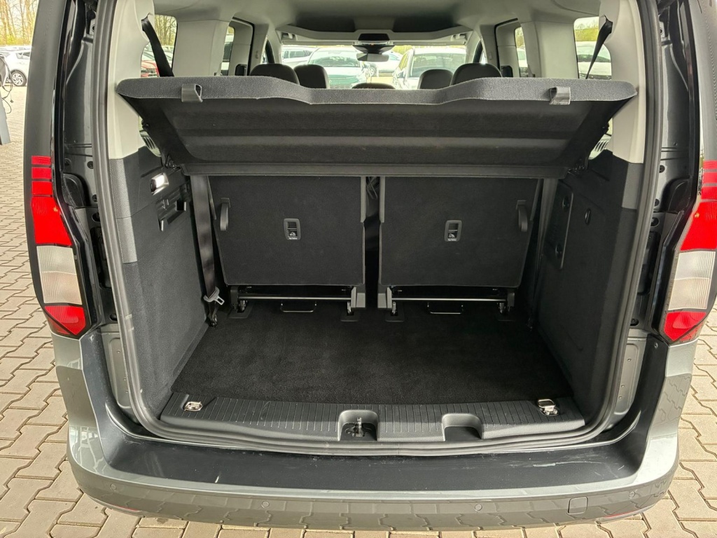 VOLKSWAGEN Caddy Life 1.5 eHybrid Plug-in Hybrid 150 PS (DSG) - ref: 7-59628 - Photo 8