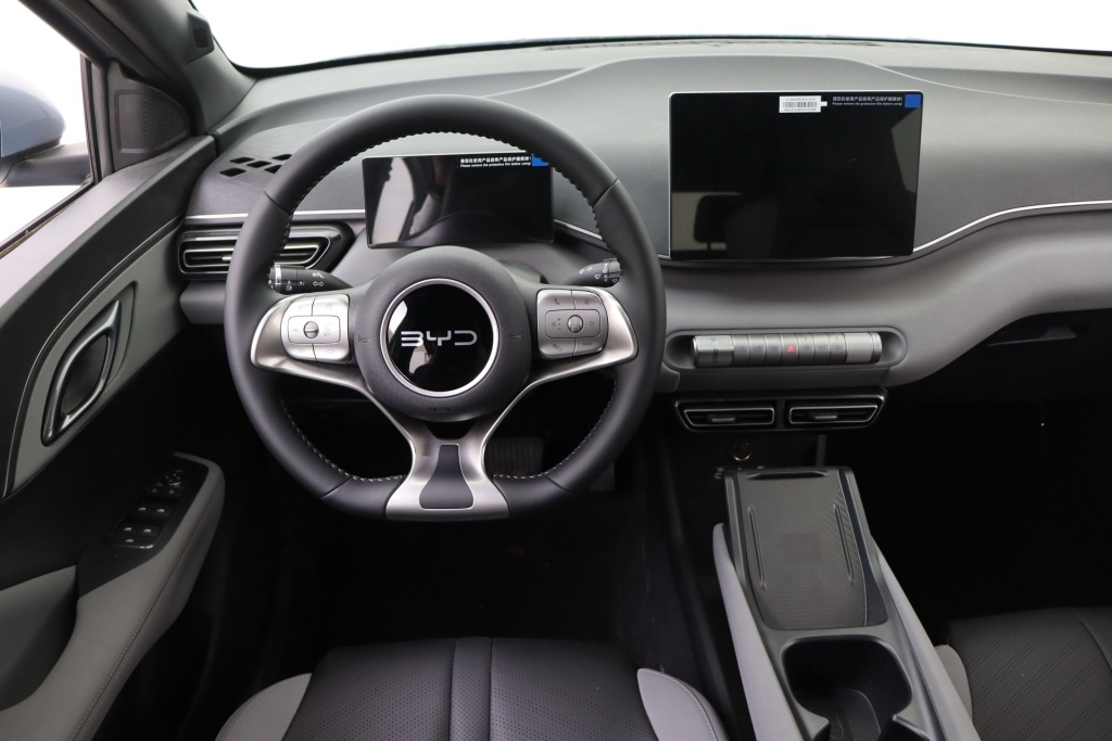 BYD Dolphin Surf Comfort 43,2 kWh 156 hp - ref: 7-59875 - Photo 11