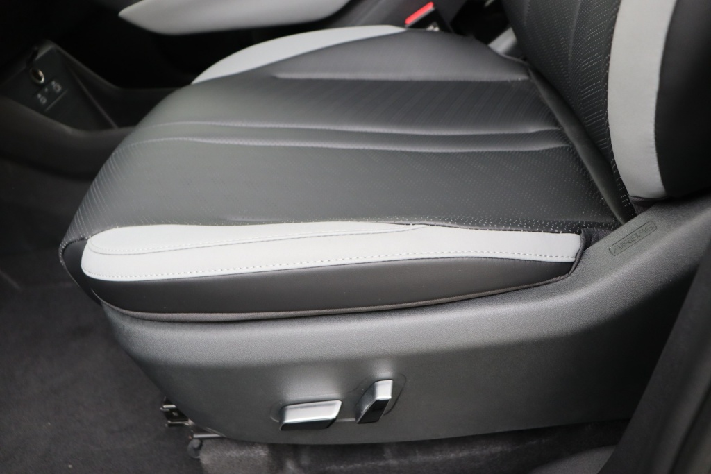 BYD Dolphin Surf Comfort 43,2 kWh 156 hp - ref: 7-59878 - Photo 14