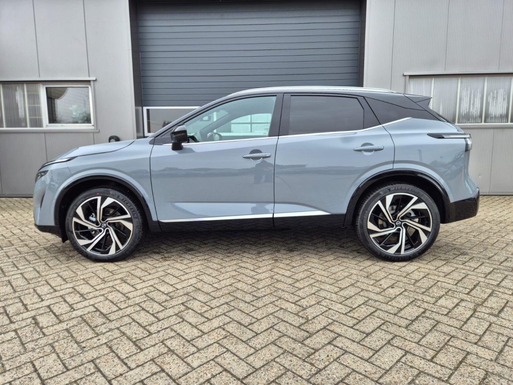 NISSAN Qashqai 1.3 Gasoline 158hp - ref: 7-60011 - Photo 2