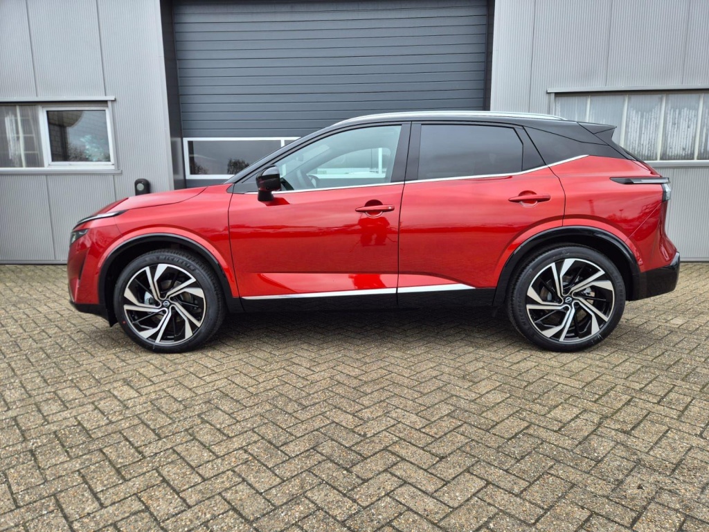 NISSAN Qashqai 1.3 Gasoline 158hp - ref: 7-60012 - Photo 2