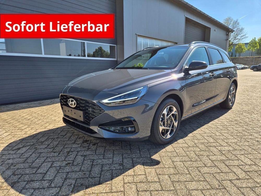 HYUNDAI i30 1.6 Gasoline 150hp - ref: 7-60285 - Photo 1