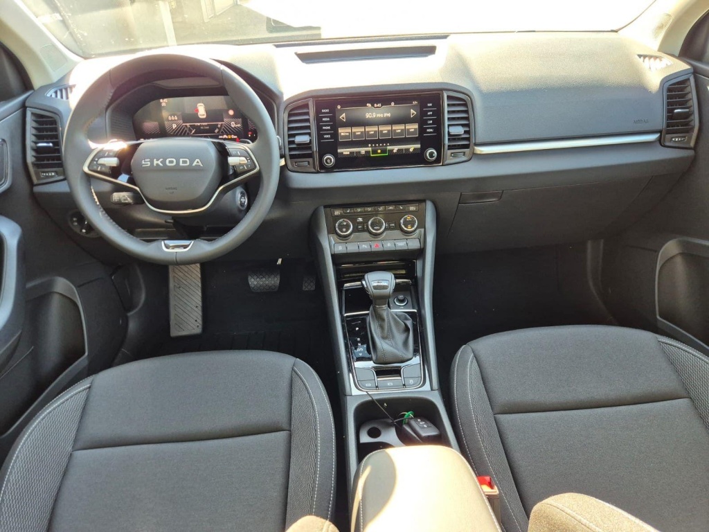 SKODA Karoq 1.5 Gasoline 150hp DSG - ref: 7-60756 - Photo 13