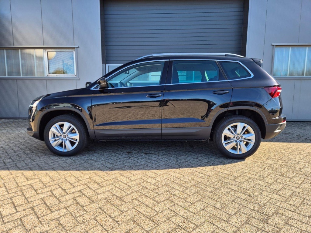 SKODA Karoq 1.5 Gasoline 150hp DSG - ref: 7-60756 - Photo 2