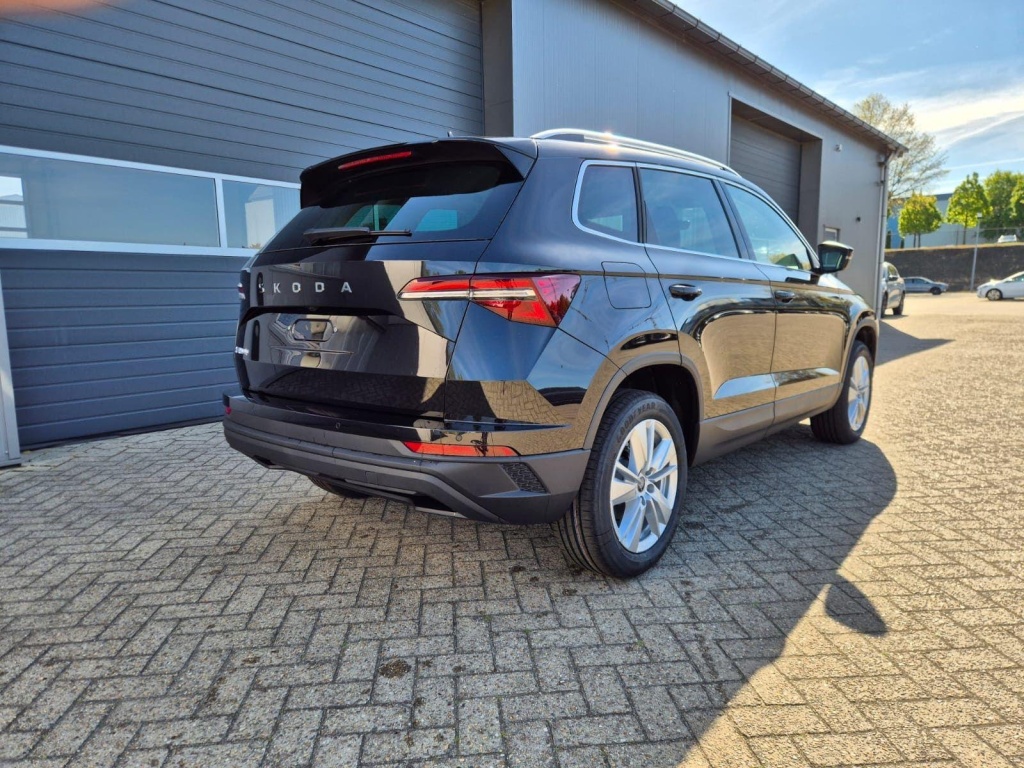 SKODA Karoq 1.5 Gasoline 150hp DSG - ref: 7-60756 - Photo 5