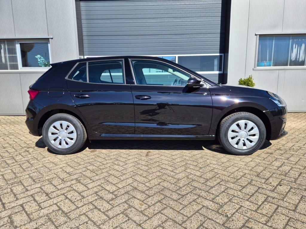SKODA Fabia 1.0 Gasoline 95hp - ref: 7-60959 - Photo 6
