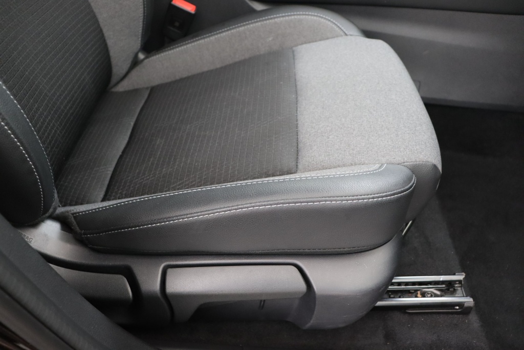 NISSAN Qashqai N-Connecta Winter Comfort (MY24) 1.3 DIG-T MHEV 158 hp Xtronic  - ref: 7-61176 - Photo 16
